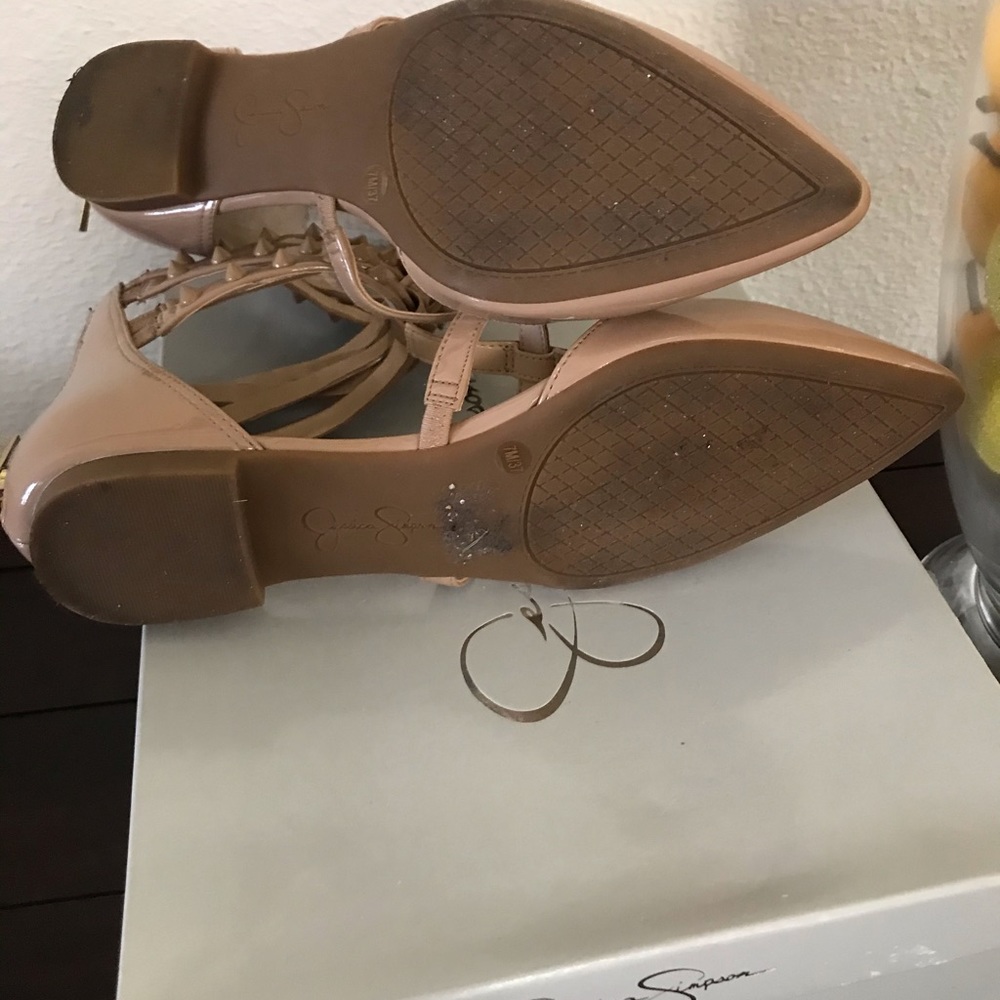 Patent flats